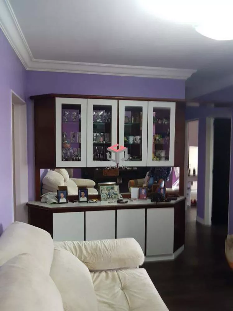 Apartamento à venda com 3 quartos, 70m² - Foto 2