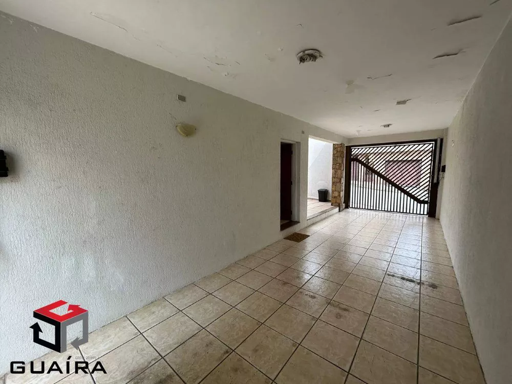 Sobrado à venda com 3 quartos, 304m² - Foto 2