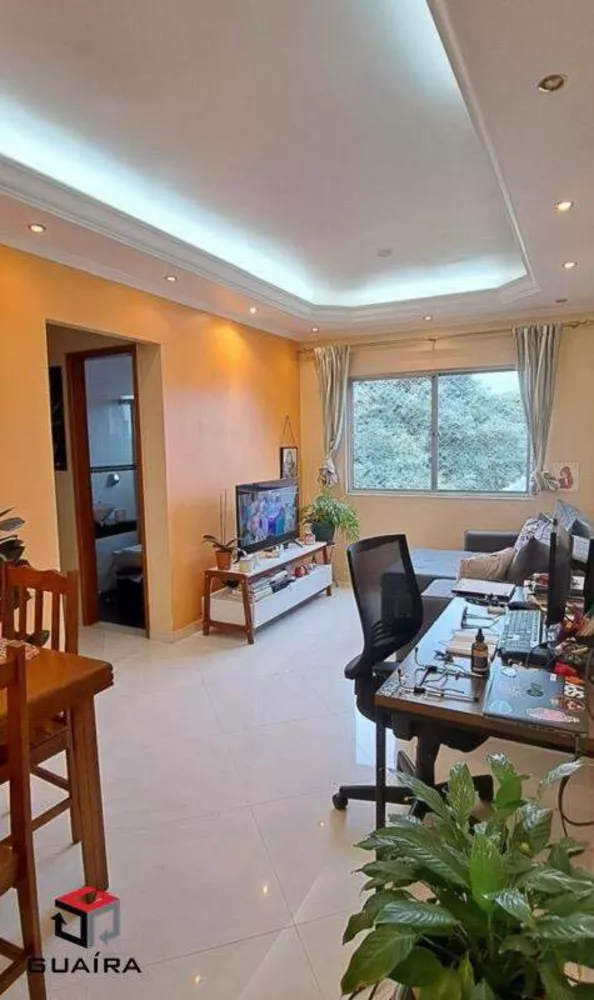 Apartamento à venda com 2 quartos, 60m² - Foto 1