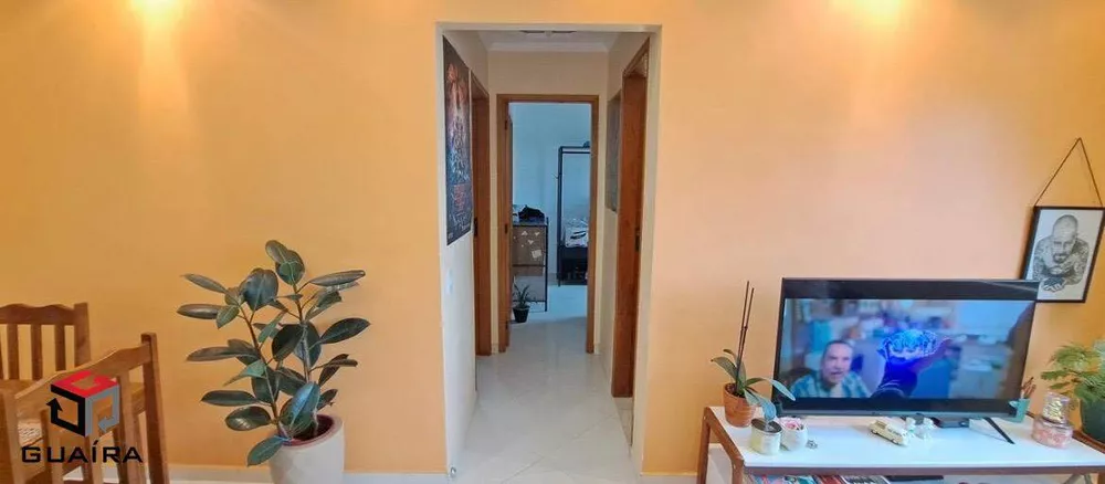 Apartamento à venda com 2 quartos, 60m² - Foto 2