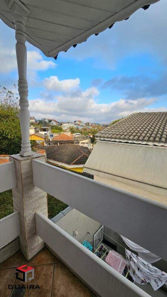 Sobrado à venda com 3 quartos, 209m² - Foto 4