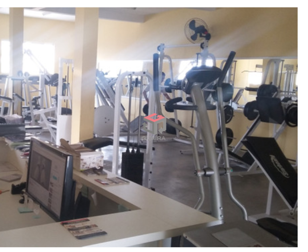 Casa Comercial à venda com 3 quartos, 522m² - Foto 4