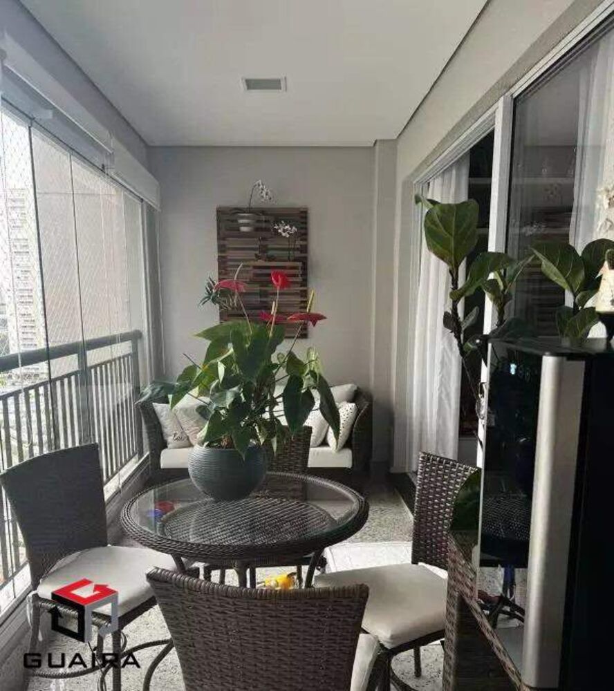 Apartamento para alugar com 3 quartos, 106m² - Foto 1