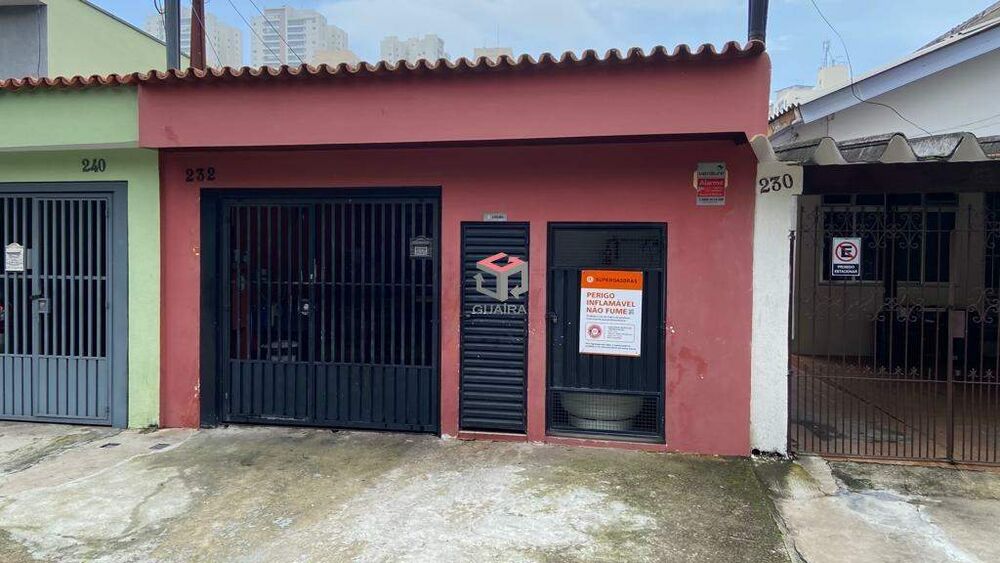 Casa à venda com 2 quartos, 150m² - Foto 1