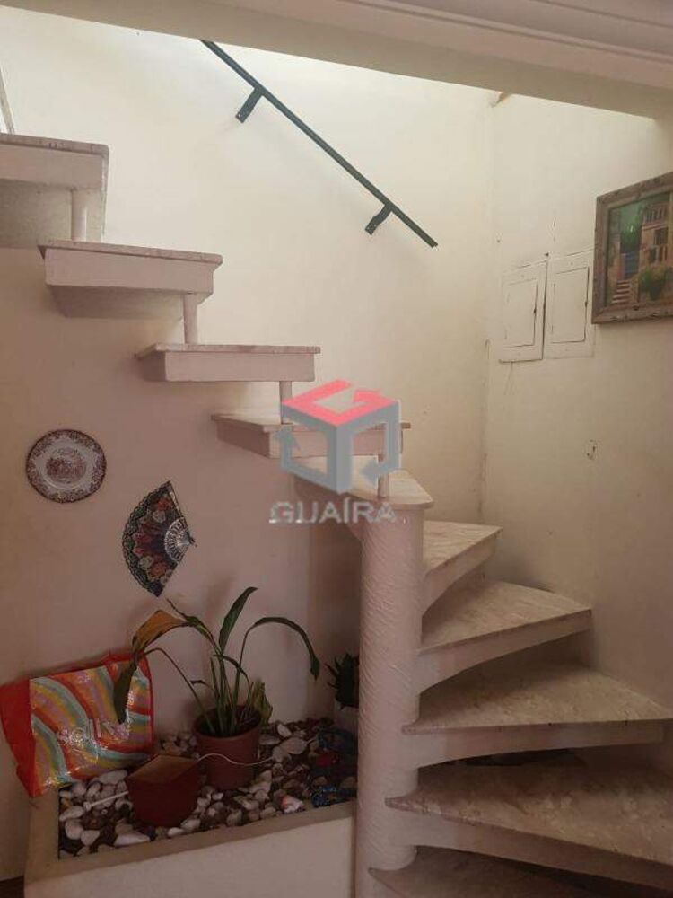 Sobrado à venda com 3 quartos, 128m² - Foto 4