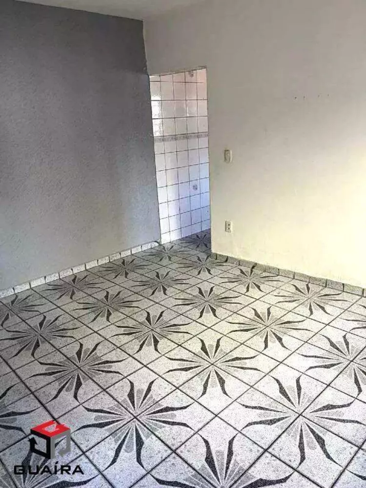 Sobrado à venda com 3 quartos, 80m² - Foto 1