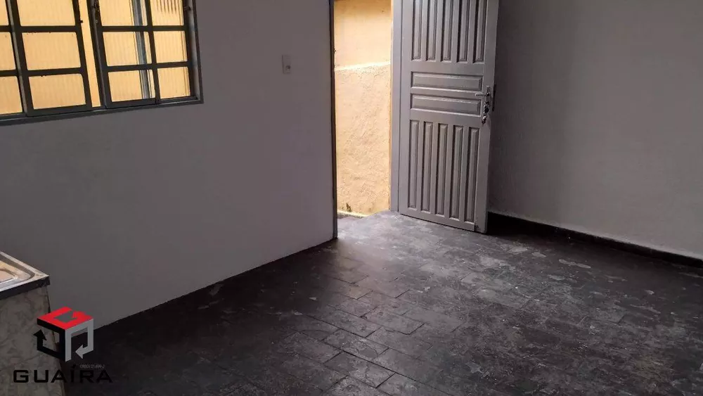 Casa à venda com 3 quartos, 121m² - Foto 2