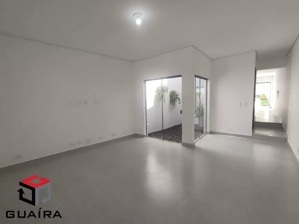 Sobrado à venda com 3 quartos, 190m² - Foto 1