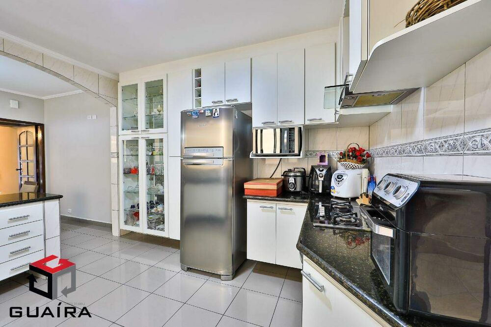 Sobrado à venda com 3 quartos, 198m² - Foto 11