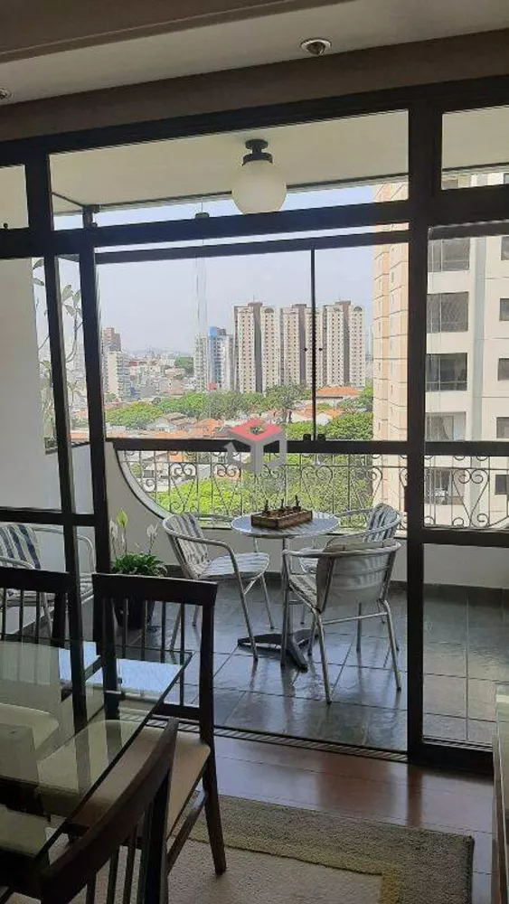 Apartamento à venda com 3 quartos, 250m² - Foto 2