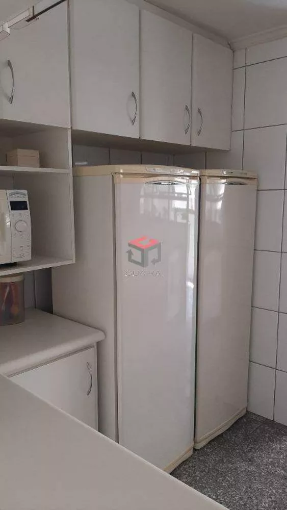 Apartamento à venda com 3 quartos, 250m² - Foto 11