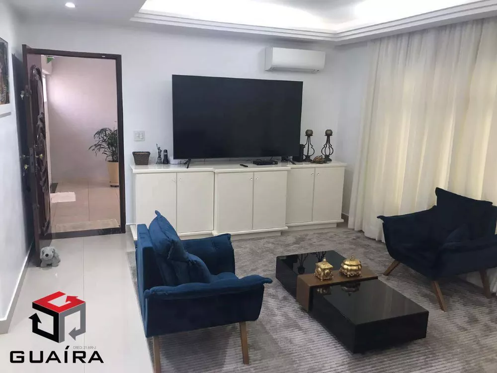 Casa à venda com 2 quartos, 250m² - Foto 1