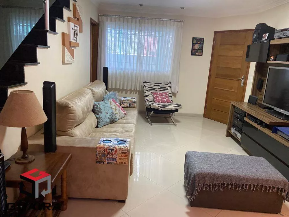 Sobrado à venda com 3 quartos, 186m² - Foto 1