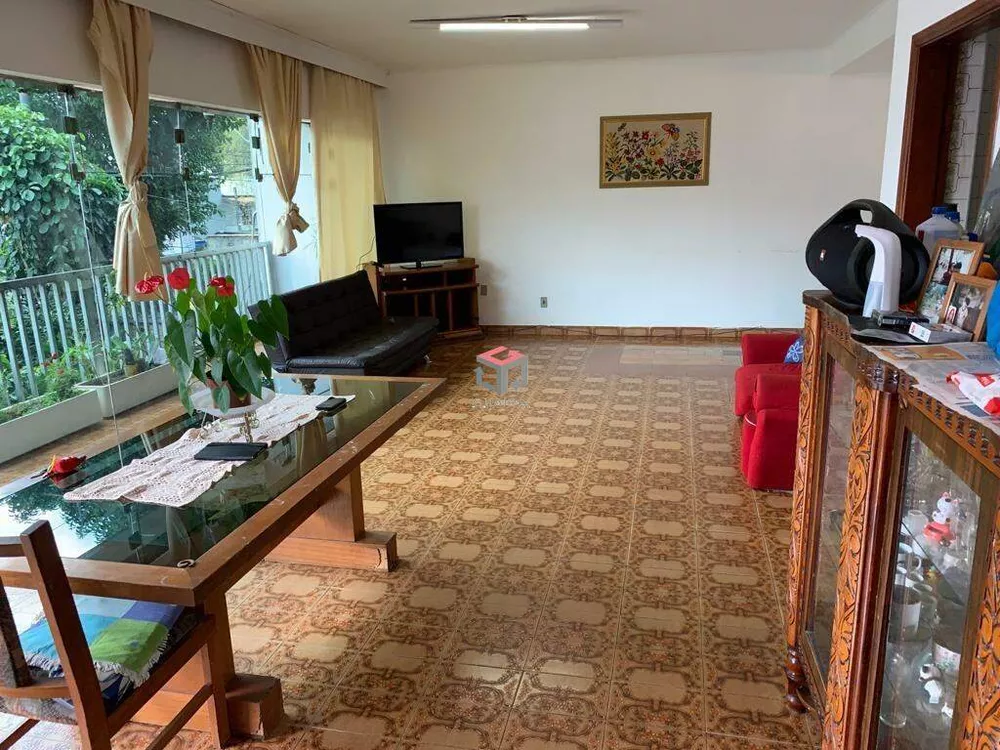 Sobrado à venda com 4 quartos, 512m² - Foto 4