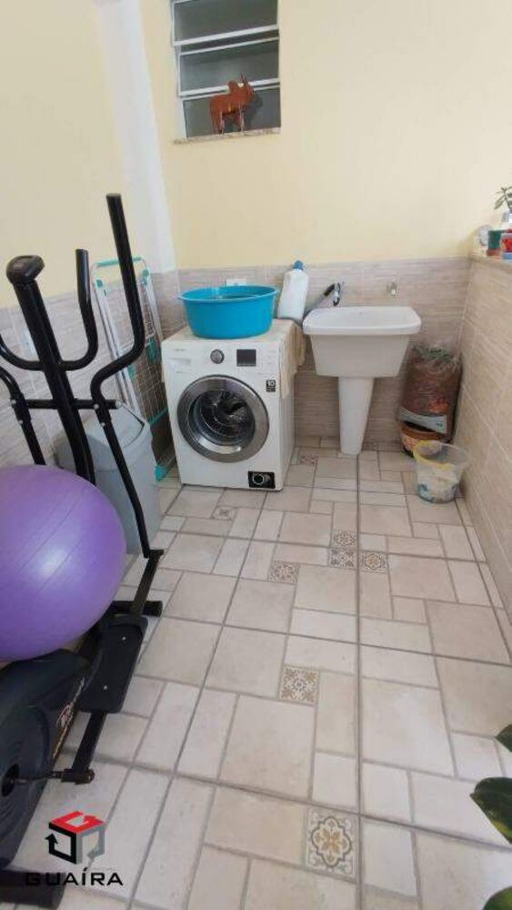 Sobrado à venda com 3 quartos, 192m² - Foto 1