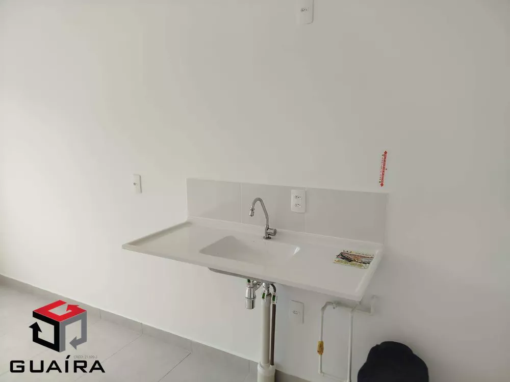 Apartamento à venda com 2 quartos, 32m² - Foto 2