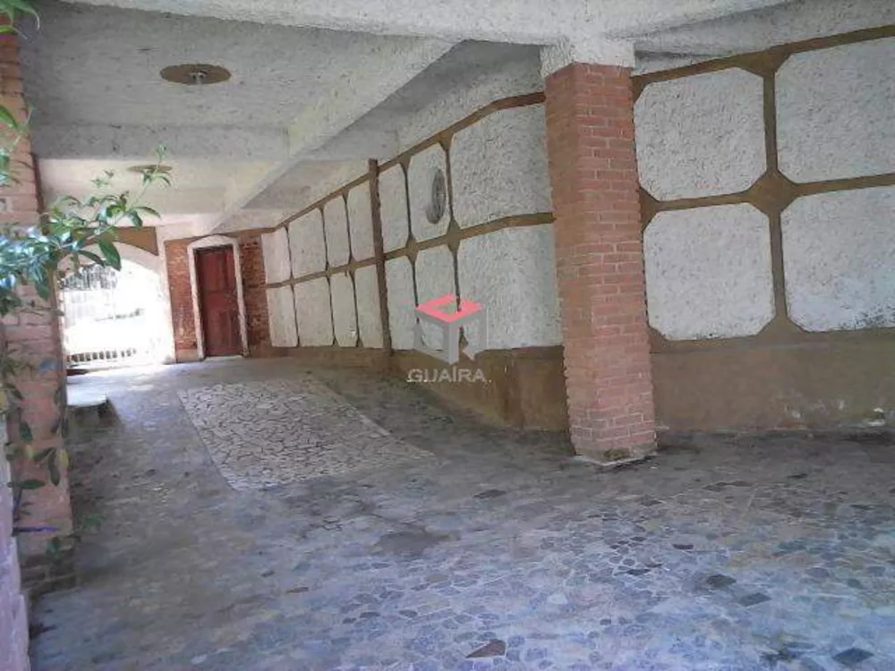 Casa à venda com 4 quartos, 800m² - Foto 10