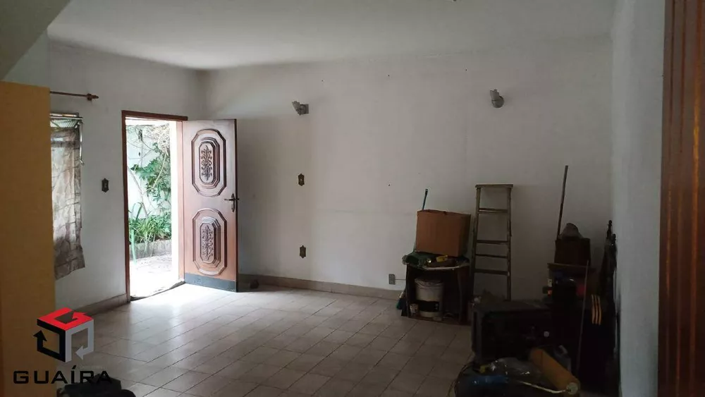 Sobrado à venda com 4 quartos, 201m² - Foto 2