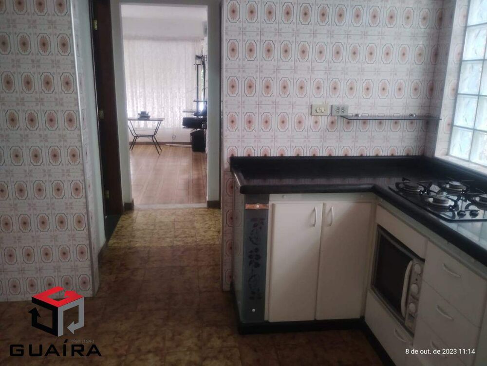 Casa à venda com 2 quartos, 110m² - Foto 1
