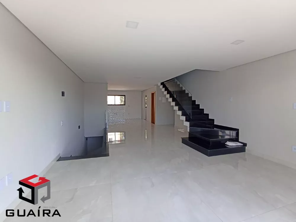 Sobrado à venda com 3 quartos, 230m² - Foto 2