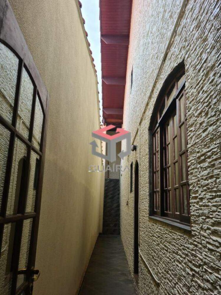 Sobrado à venda com 5 quartos, 237m² - Foto 5