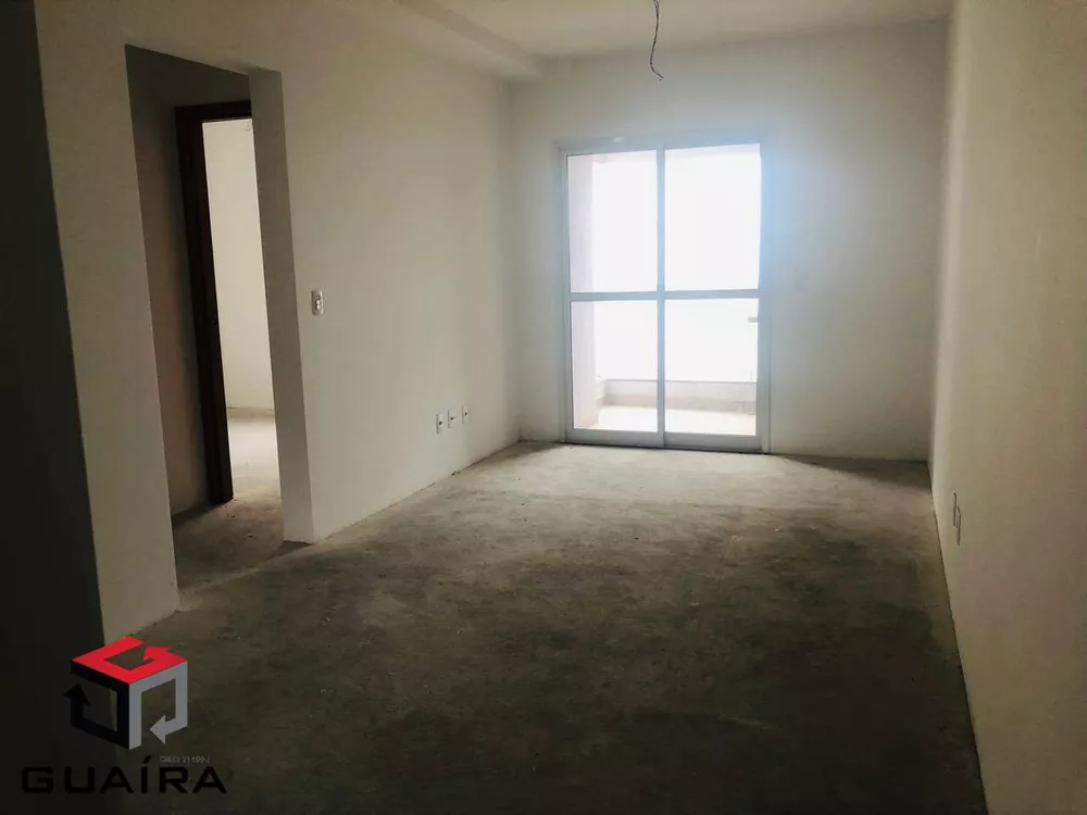 Apartamento à venda com 2 quartos, 64m² - Foto 2