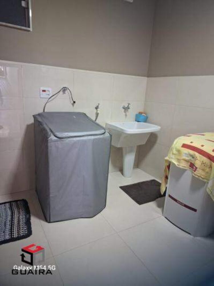 Sobrado à venda com 6 quartos, 175m² - Foto 24