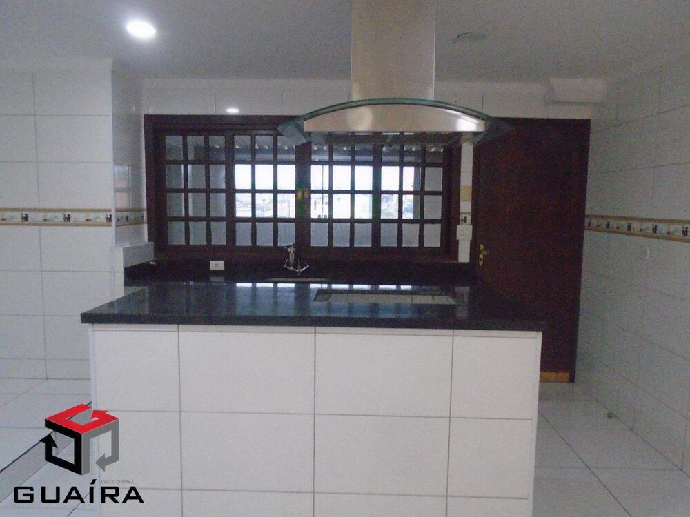 Sobrado à venda com 6 quartos, 175m² - Foto 3
