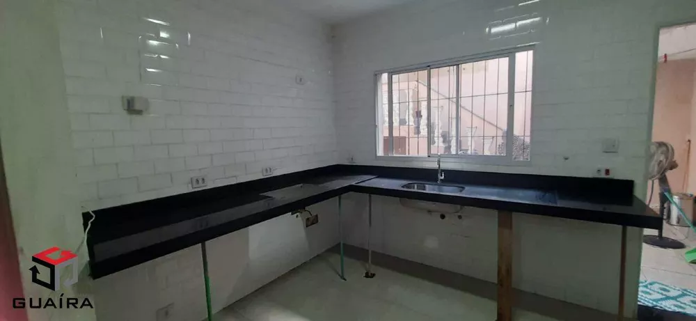 Sobrado à venda com 3 quartos, 128m² - Foto 3