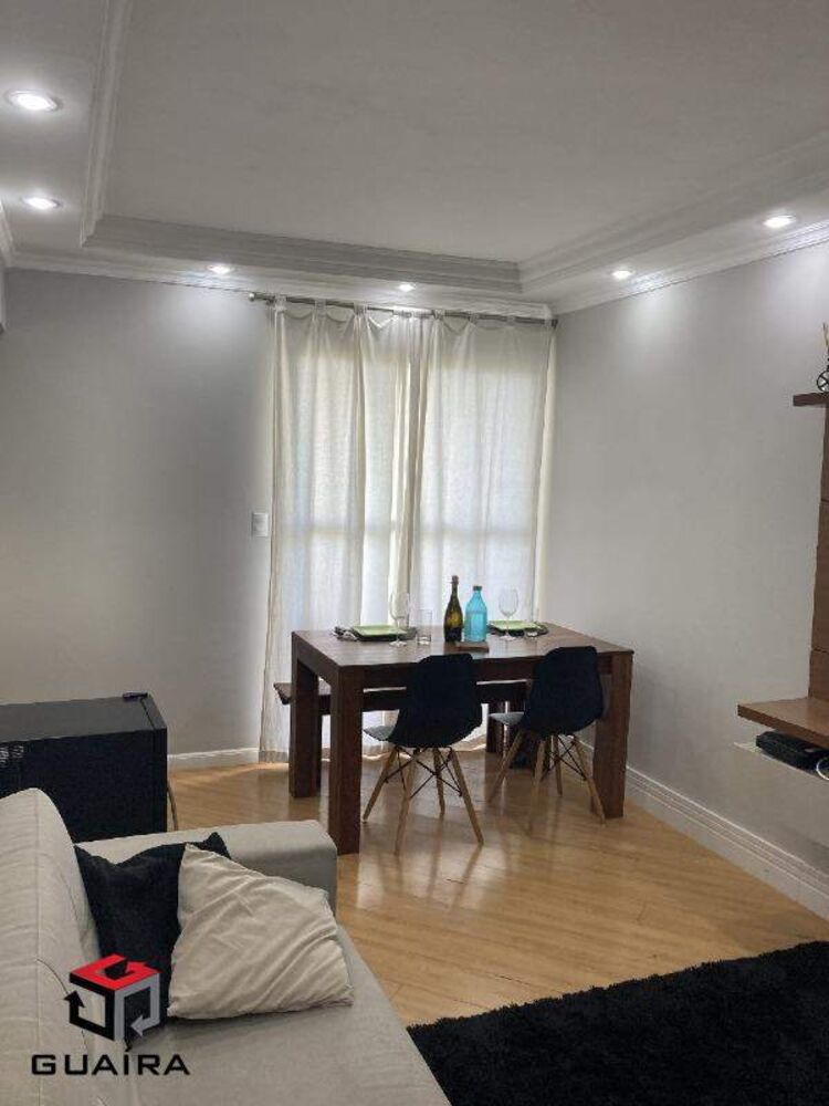 Apartamento à venda com 2 quartos, 62m² - Foto 2