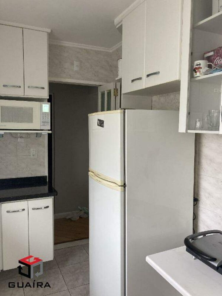 Apartamento à venda com 2 quartos, 62m² - Foto 12