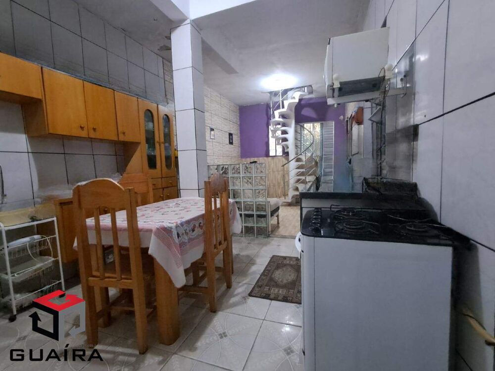 Sobrado à venda com 3 quartos, 120m² - Foto 4