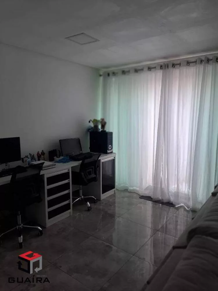 Sobrado à venda com 3 quartos, 223m² - Foto 2