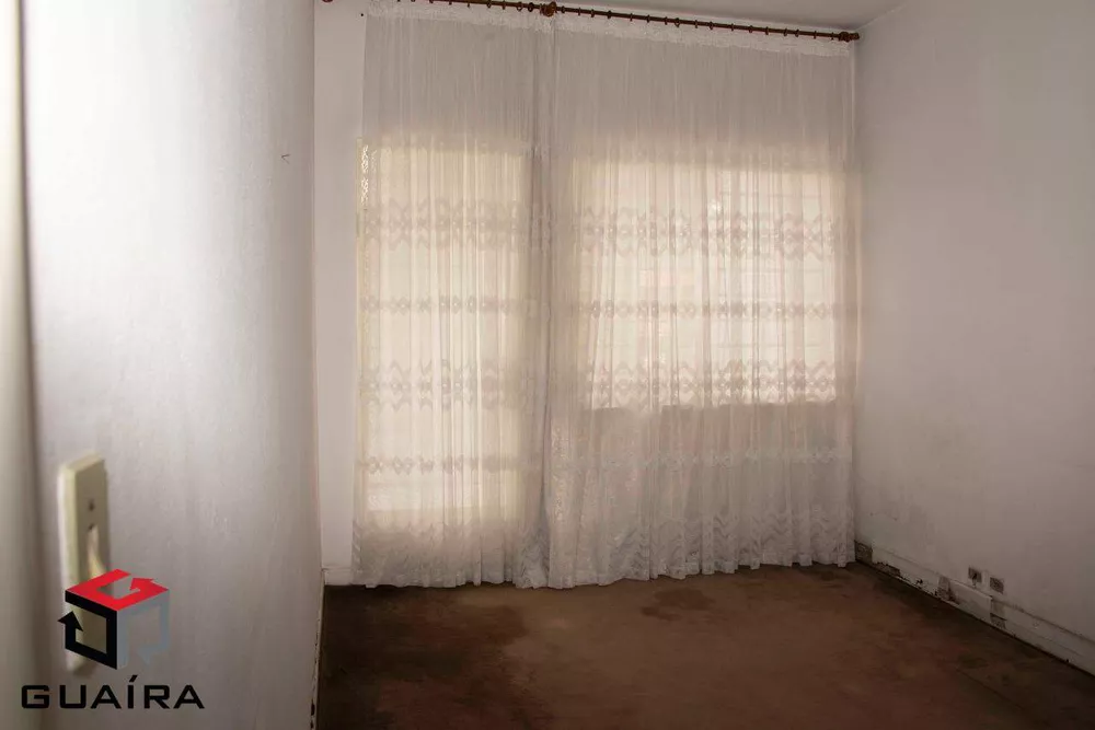 Sobrado à venda com 4 quartos, 244m² - Foto 1