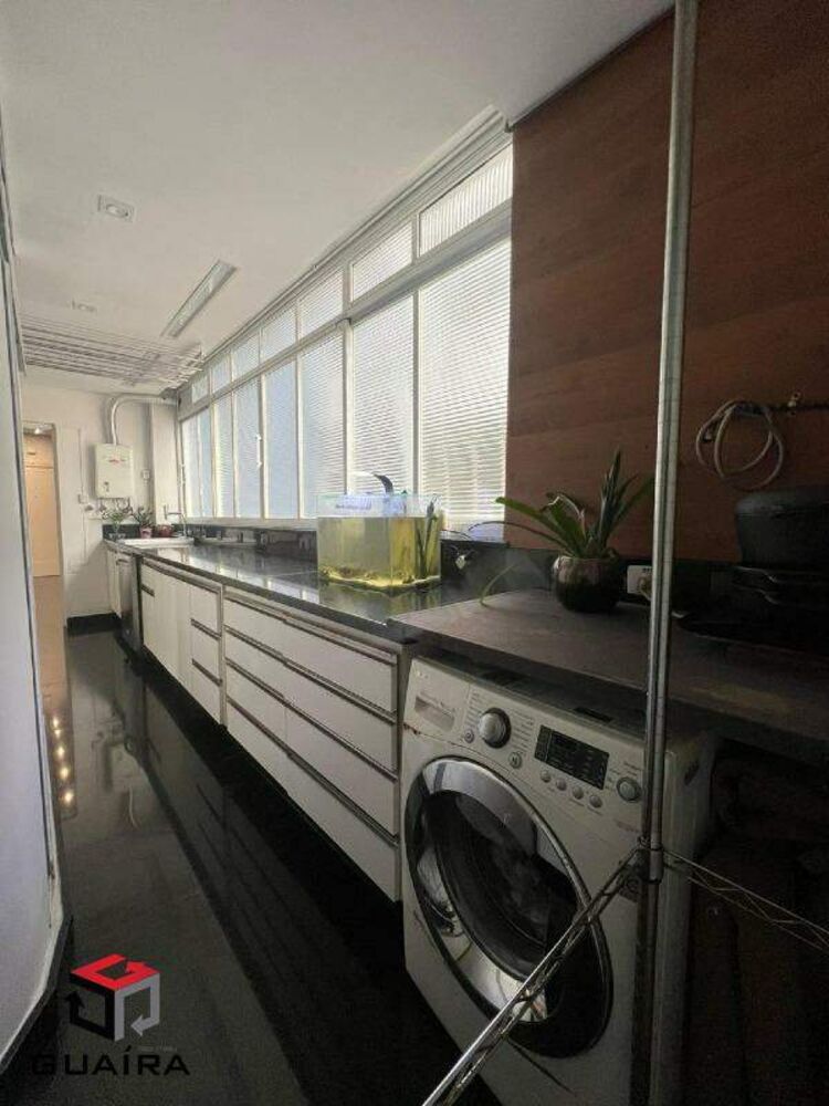 Apartamento à venda com 3 quartos, 143m² - Foto 10