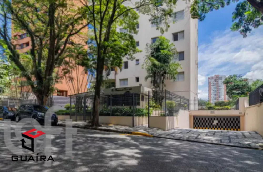 Apartamento à venda com 3 quartos, 161m² - Foto 1