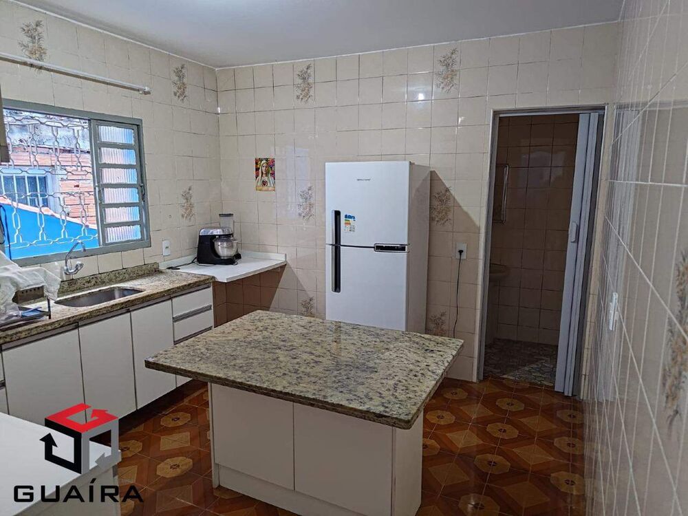 Casa à venda com 4 quartos, 125m² - Foto 12