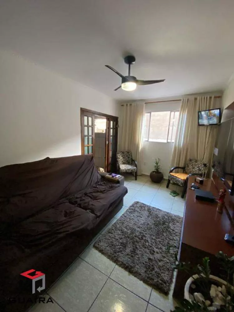 Sobrado à venda com 5 quartos, 215m² - Foto 4