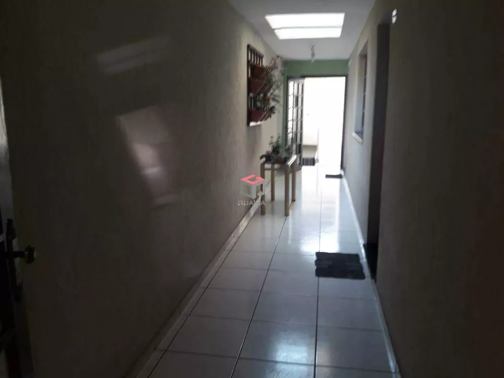 Sobrado à venda com 3 quartos, 157m² - Foto 3