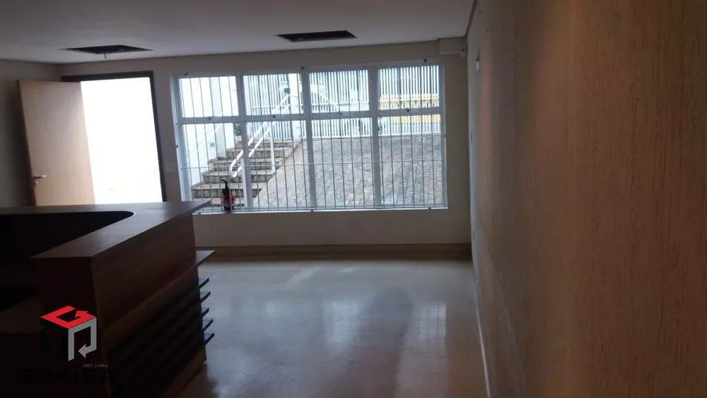 Sobrado à venda com 3 quartos, 200m² - Foto 2