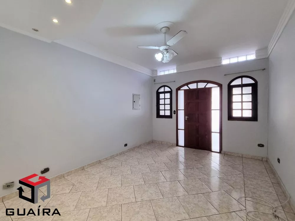 Sobrado à venda com 3 quartos, 140m² - Foto 1