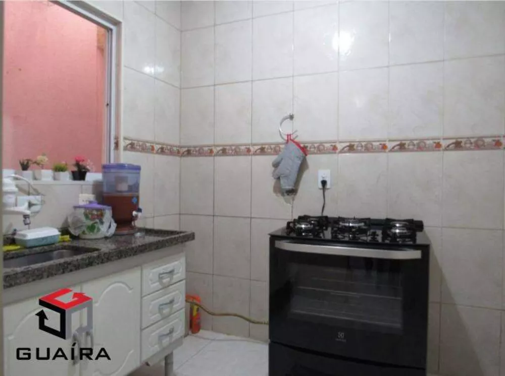 Sobrado à venda com 3 quartos, 120m² - Foto 2