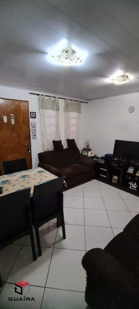 Casa à venda com 4 quartos, 125m² - Foto 1