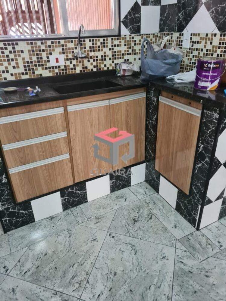 Sobrado à venda com 2 quartos, 114m² - Foto 4