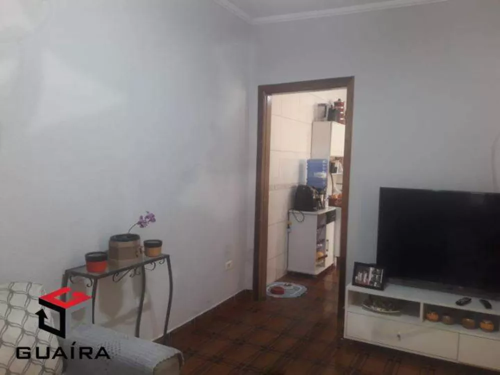 Casa à venda com 2 quartos, 121m² - Foto 2