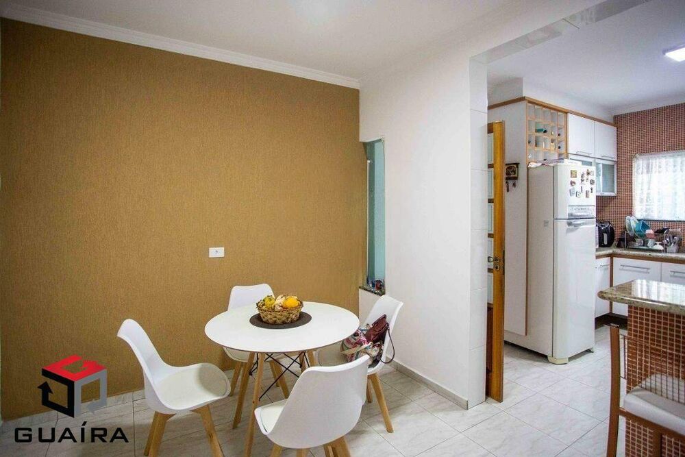 Sobrado à venda com 3 quartos, 200m² - Foto 9