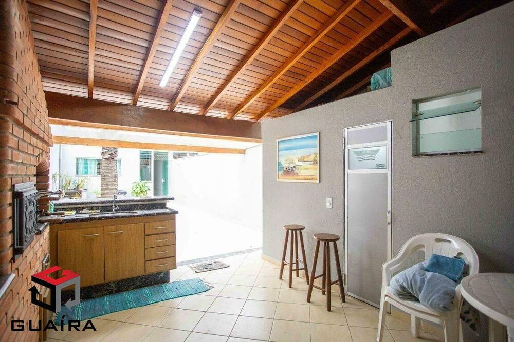 Sobrado à venda com 3 quartos, 200m² - Foto 19