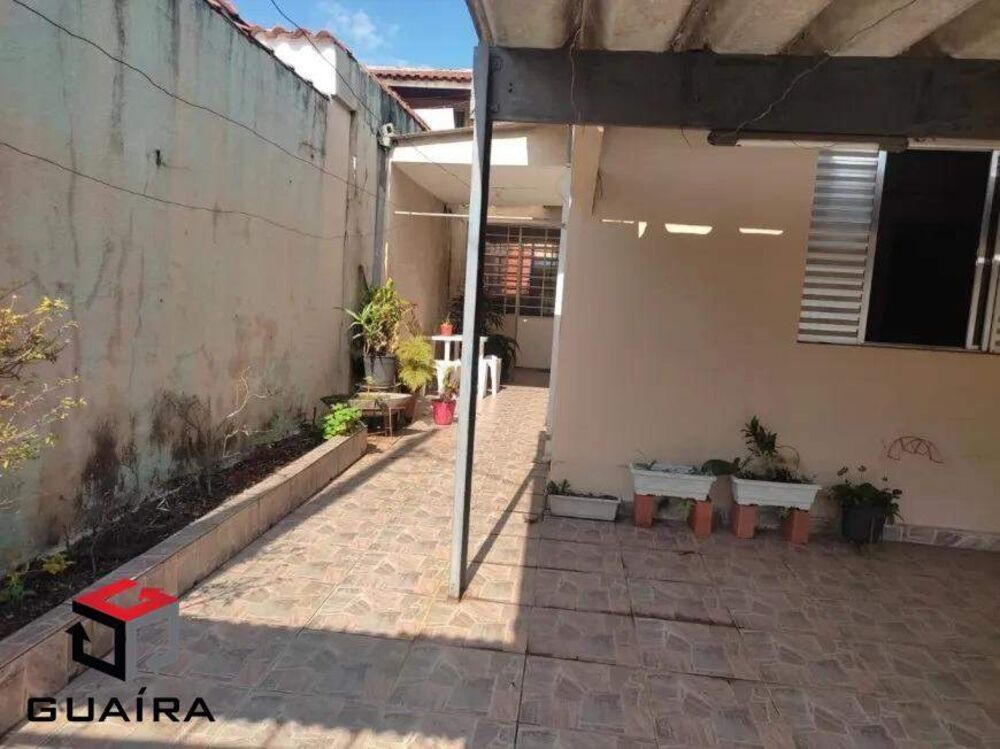 Casa à venda com 3 quartos, 120m² - Foto 2