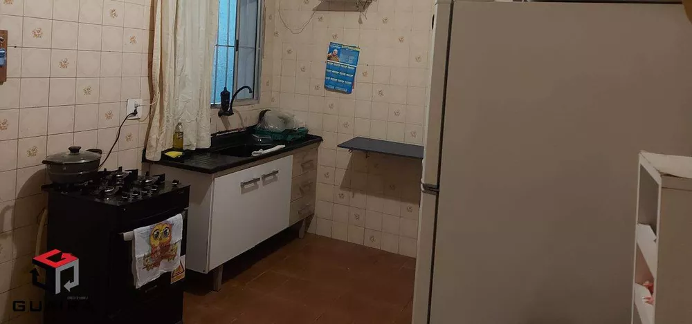 Casa à venda com 2 quartos, 190m² - Foto 10