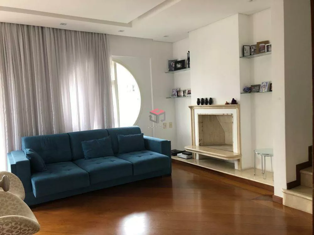 Apartamento à venda com 3 quartos, 180m² - Foto 1